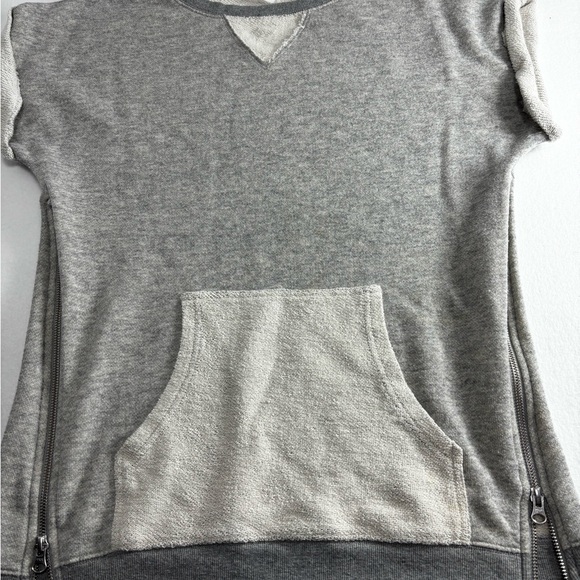 BP. Gray Terry Sweatshirt Top w/ Side Zips & Kangaroo Pocket Size Medium - Picture 8 of 10